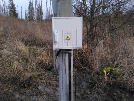 Прокладка кабельной линии и перенос электрощитка в поселке Люблино