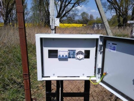 В поселке Каштановка подключили участок к электросетям