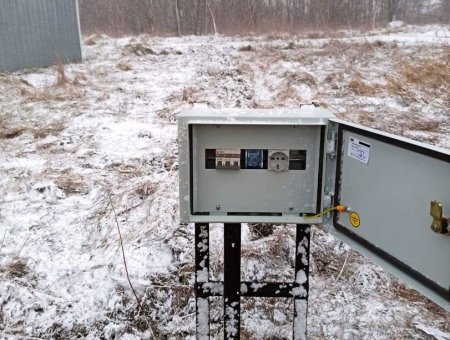 В поселке Отрадное подключили участок к электросетям