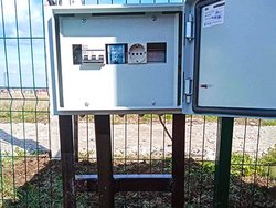 В поселке Каменка подключили участок к электросетям