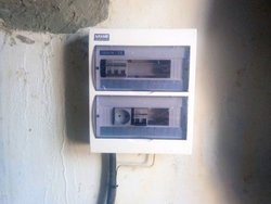 В п. Матросово выполнили электромонтажные работы